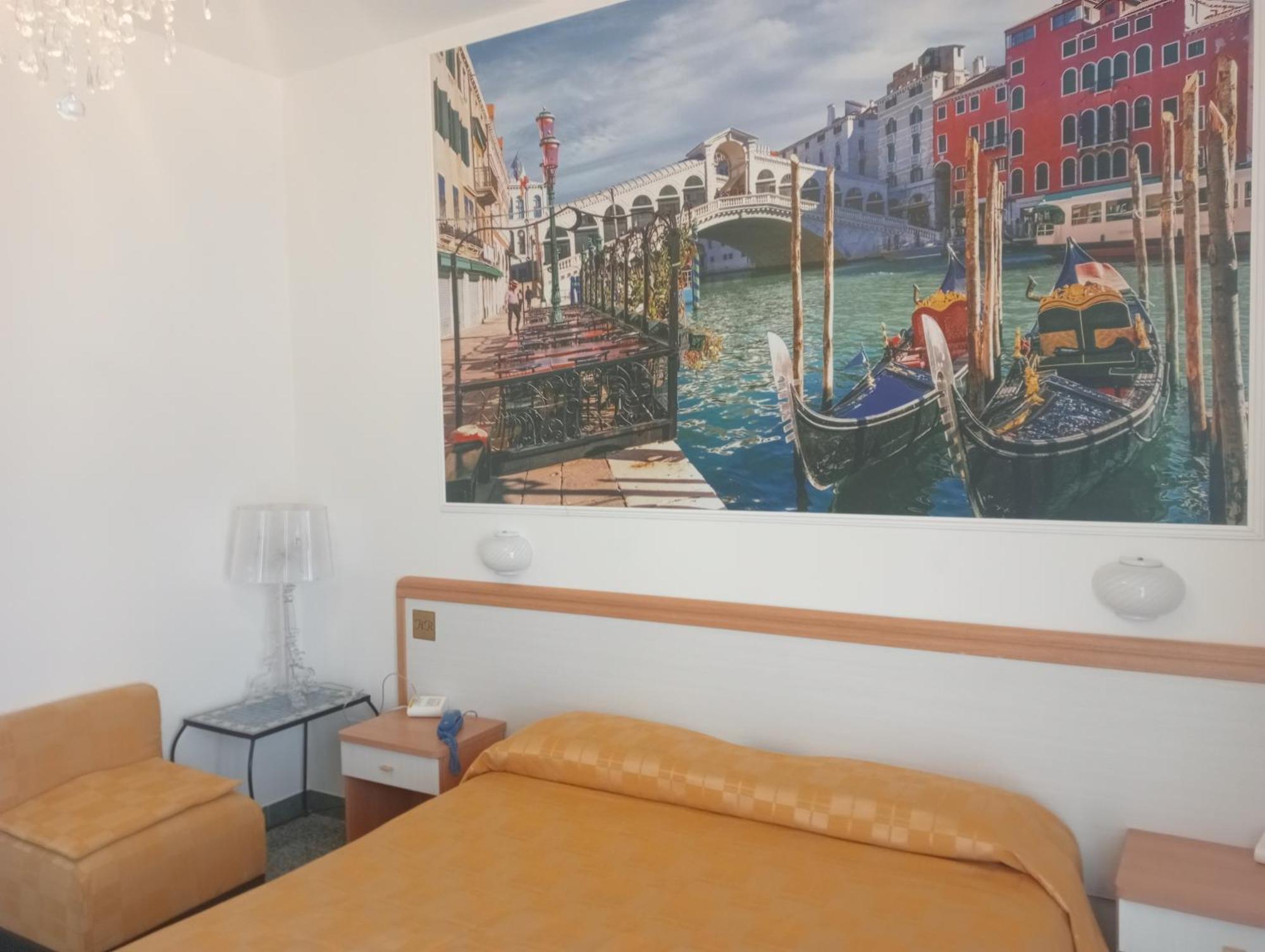 Hotel Rosa Meuble 3*